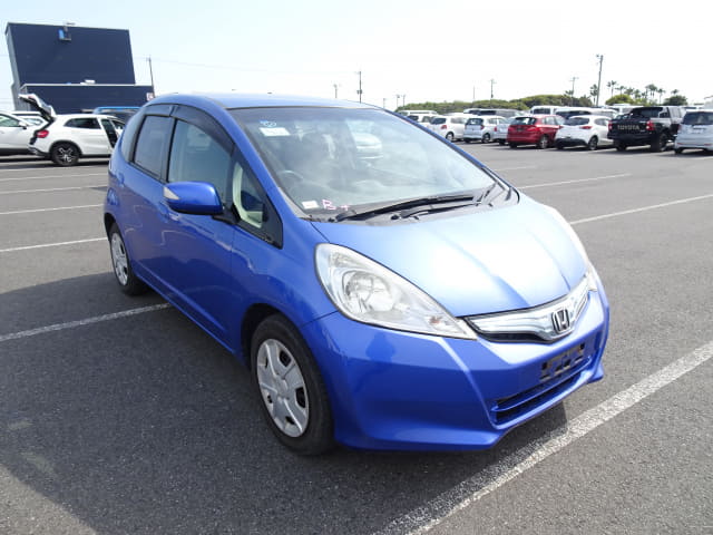 HONDA Fit Hybrid thumbnail 7