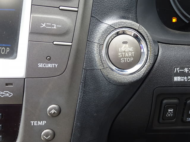 LEXUS IS thumbnail 40