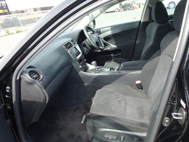 LEXUS IS thumbnail 73