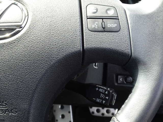 LEXUS IS thumbnail 42