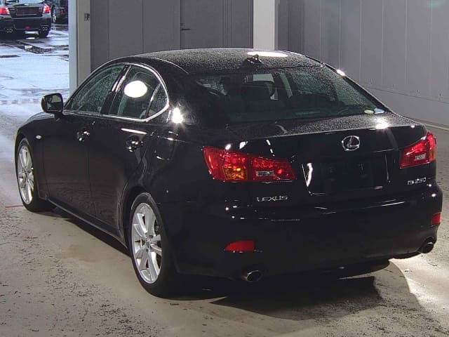 LEXUS IS thumbnail 57