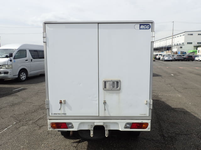 MITSUBISHI Minicab Truck thumbnail 4