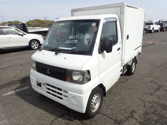 2009 MITSUBISHI Minicab Truck