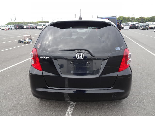 HONDA Fit thumbnail 4