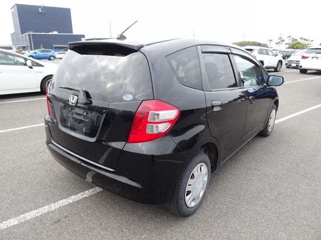 HONDA Fit thumbnail 5