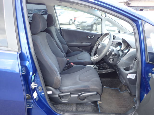 HONDA Fit thumbnail 25