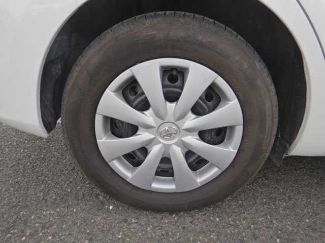 TOYOTA Auris thumbnail 11