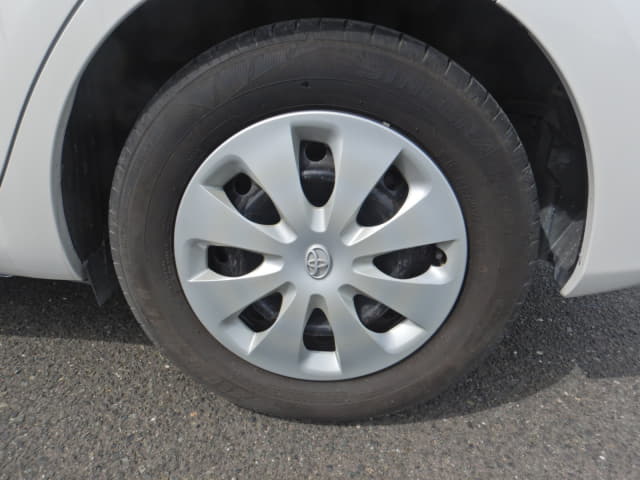TOYOTA Auris thumbnail 10