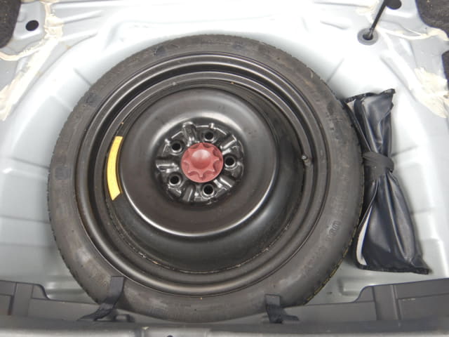 TOYOTA Auris thumbnail 29