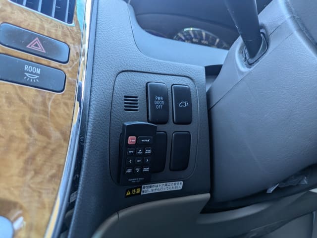 TOYOTA Alphard thumbnail 44