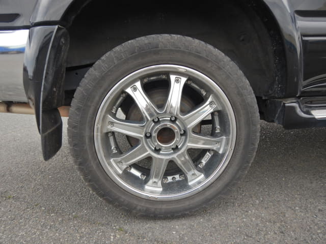 TOYOTA Hilux Surf thumbnail 11