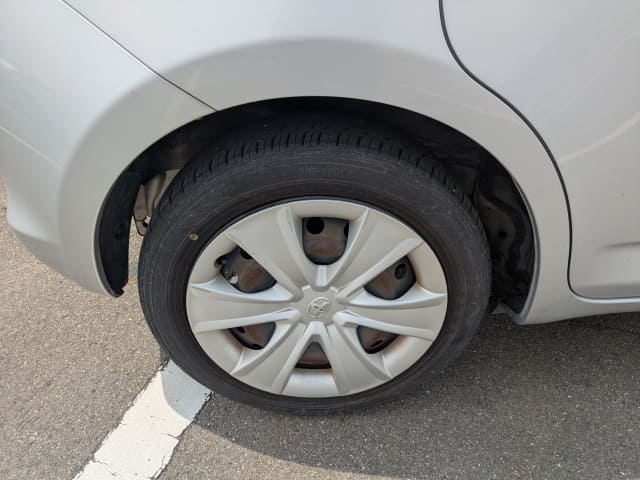 TOYOTA Ractis thumbnail 11