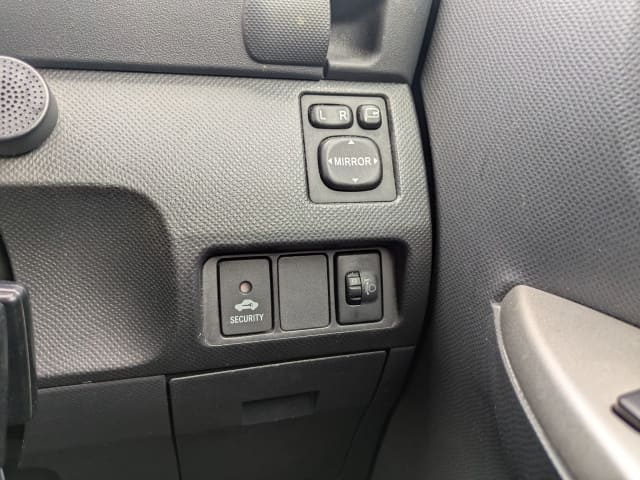 TOYOTA Ractis thumbnail 43