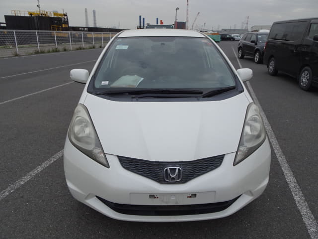 HONDA Fit thumbnail 8