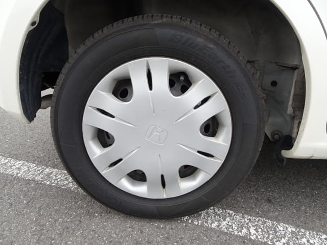 HONDA Fit thumbnail 11