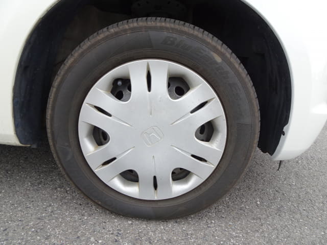 HONDA Fit thumbnail 12