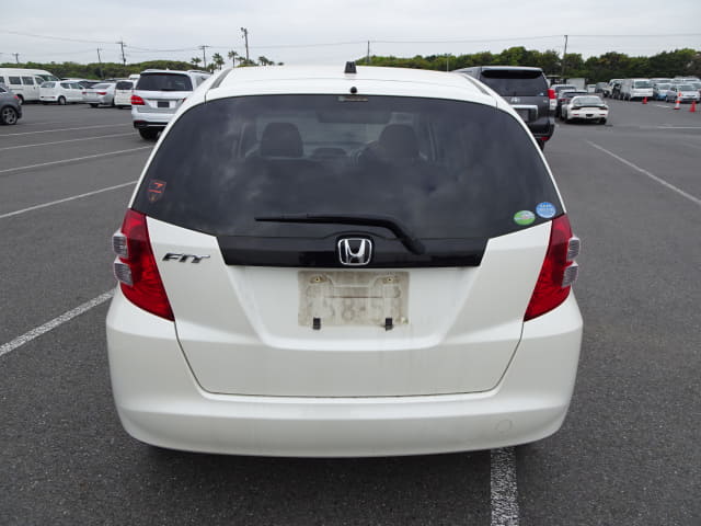 HONDA Fit thumbnail 4