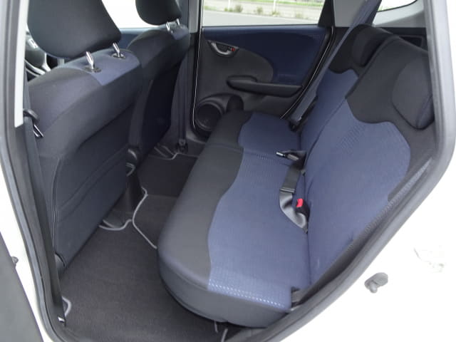 HONDA Fit thumbnail 27
