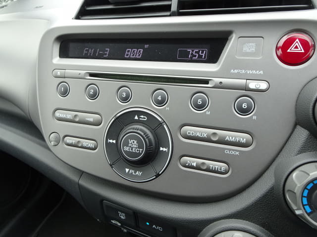 HONDA Fit thumbnail 36