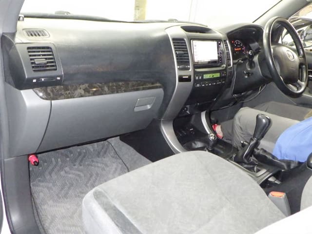 TOYOTA Land Cruiser Prado thumbnail 61