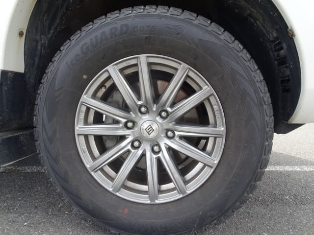 TOYOTA Land Cruiser Prado thumbnail 12