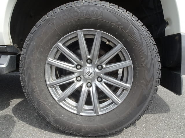 TOYOTA Land Cruiser Prado thumbnail 10