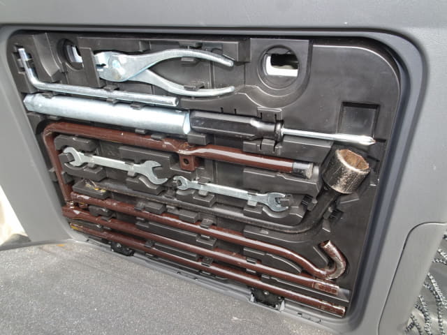 TOYOTA Land Cruiser Prado thumbnail 32