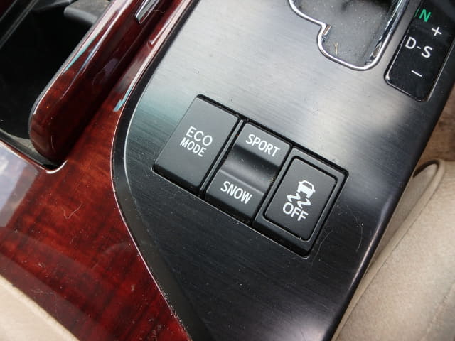 TOYOTA Crown thumbnail 41