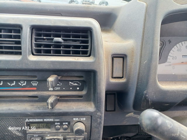 MITSUBISHI Minicab Truck thumbnail 32