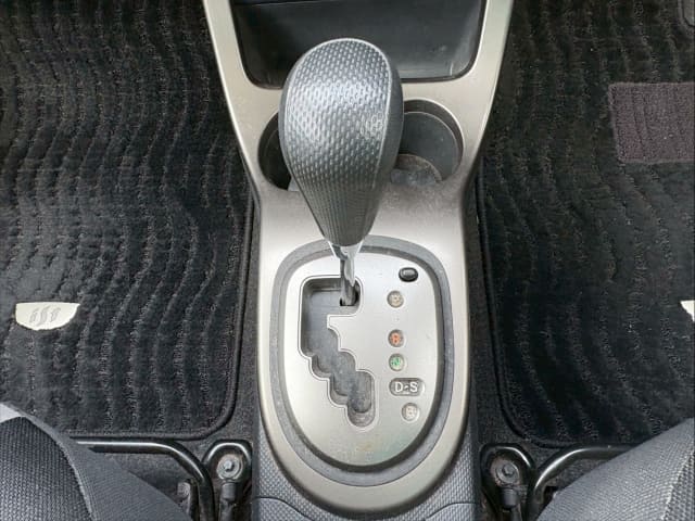TOYOTA IST thumbnail 42