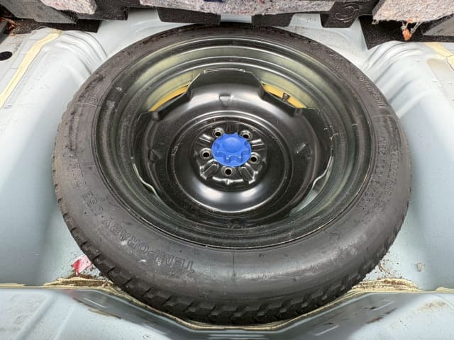 TOYOTA IST thumbnail 29