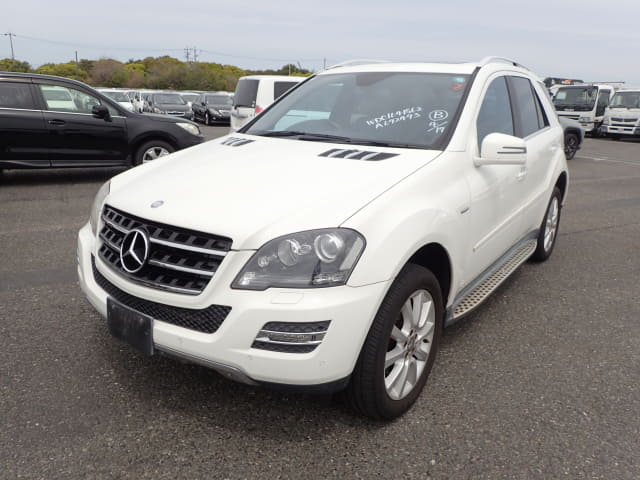 2011 MERCEDES-BENZ M-Class