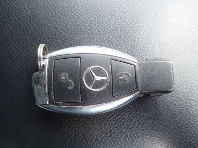 MERCEDES-BENZ M-Class thumbnail 38