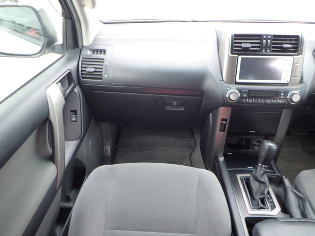 TOYOTA Land Cruiser Prado thumbnail 32