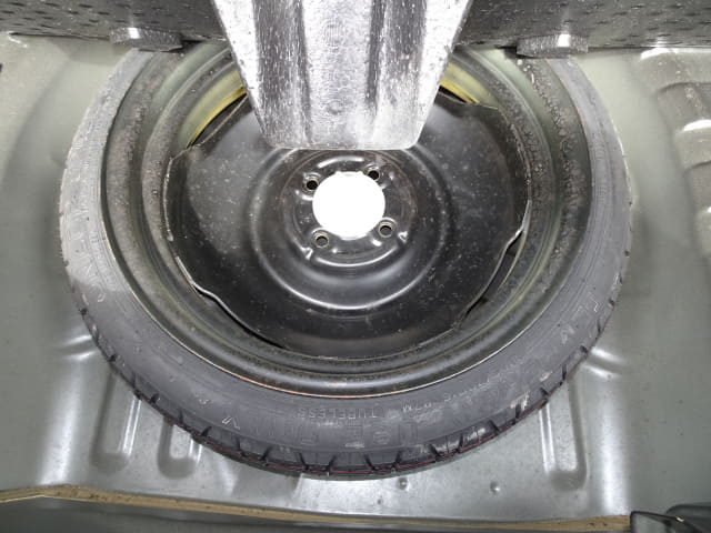 TOYOTA IST thumbnail 32