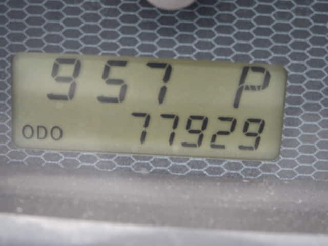 TOYOTA IST thumbnail 36
