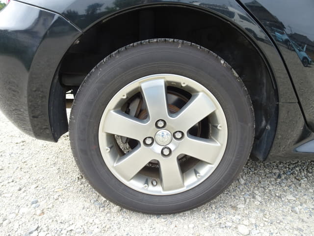 TOYOTA IST thumbnail 11