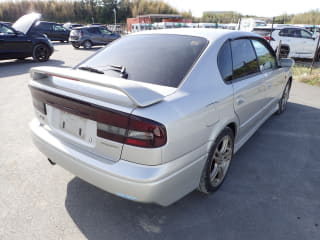 1999 SUBARU Legacy B4