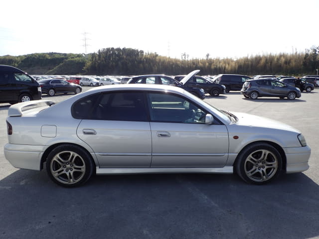 SUBARU Legacy B4 thumbnail 6