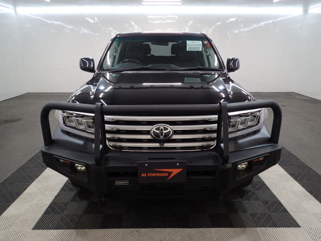 TOYOTA Land Cruiser thumbnail 8