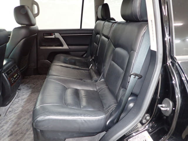 TOYOTA Land Cruiser thumbnail 27