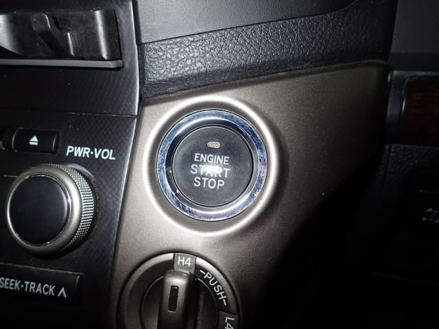 TOYOTA Land Cruiser thumbnail 39