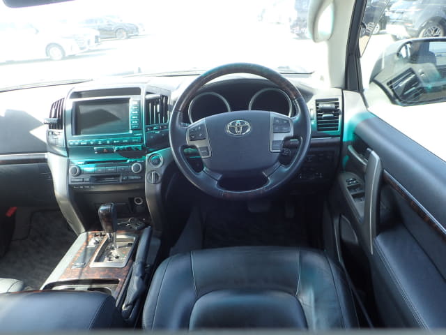 TOYOTA Land Cruiser thumbnail 92