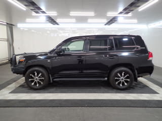2010 TOYOTA Land Cruiser