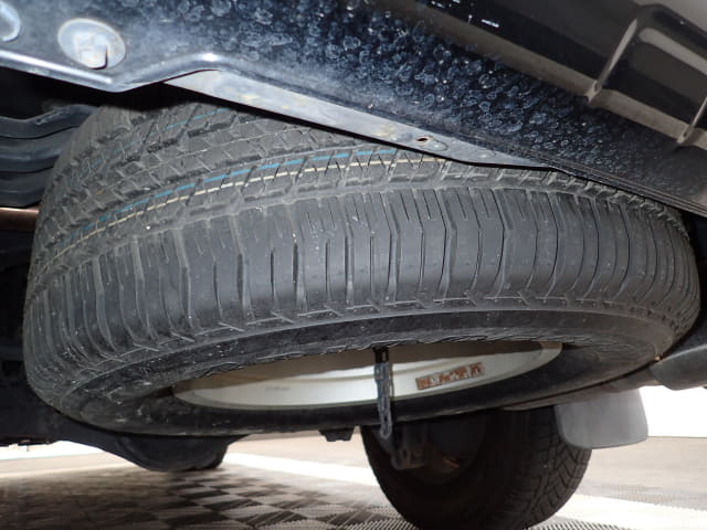 TOYOTA Land Cruiser thumbnail 30