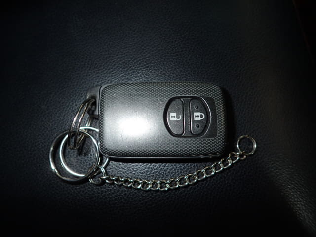 TOYOTA Land Cruiser thumbnail 38