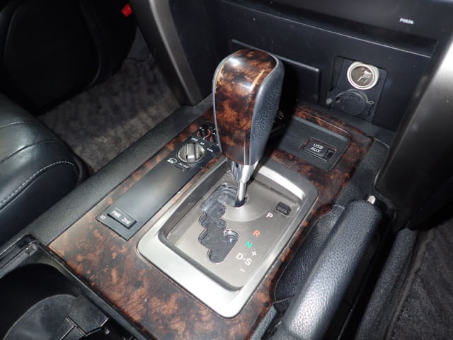 TOYOTA Land Cruiser thumbnail 37