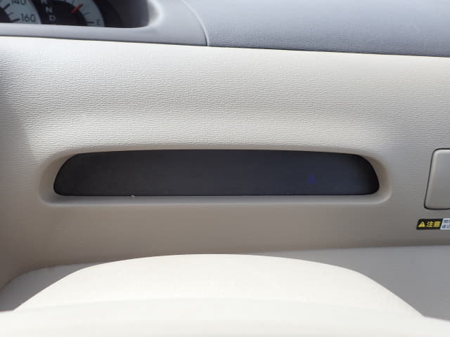 TOYOTA Raum thumbnail 32
