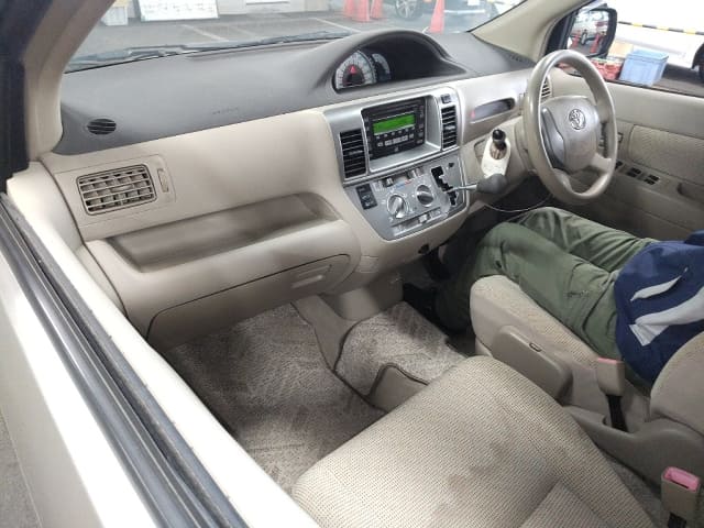 TOYOTA Raum thumbnail 48