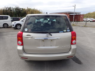 2005 TOYOTA Raum